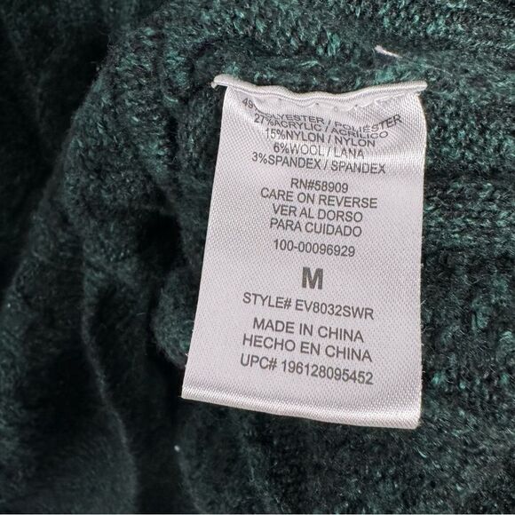 Every green sweater hoodie size medium - Picture 4 of 5